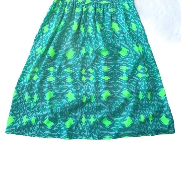 Everly Boutique Teal and Lime Geometric Patterned Mini  Dress Size Small - Picture 3 of 15